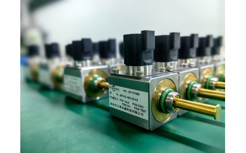 閥芯位置傳感器是用于精確監(jiān)測閥門開度的檢測裝置，主要服務于液壓控制、工業(yè)自動化及環(huán)境監(jiān)測等領域